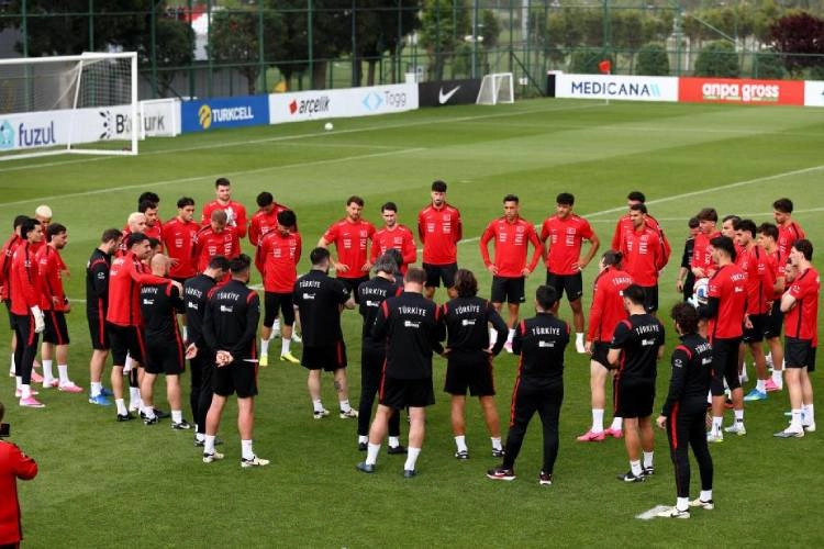 Milliler Kuzey Makedonya maçı hazırlıklarını tamamladı