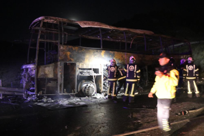 Korkunç kazada can pazarı: 8 ölü, 33 yaralı