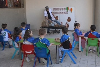 Osmangazi kreşlerinde çocuklar toprağa şekil verdi