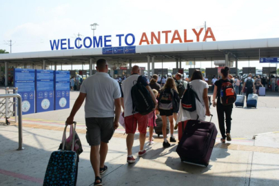 Antalya turizmde de bayramı yaşadı