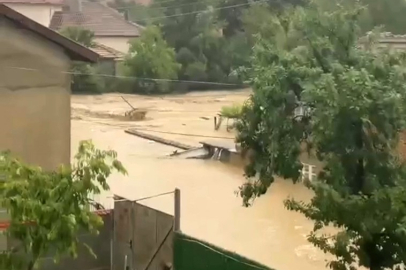 Komşuda sel felaketi