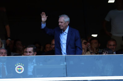 Aziz Yıldırım, bir kez daha Fenerbahçe'nin başına geçti