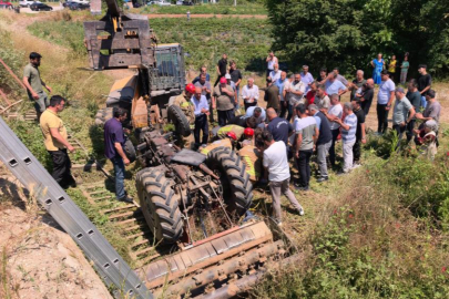 Bursa'da kontrolden çıkan traktör köprüden uçtu