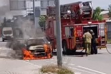 Bursa'da seyir halindeki araç alev topuna döndü