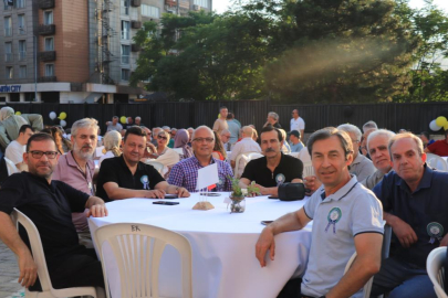 Bursa'da 83 yaşında yıllar sonra öğrencileriyle buluştu