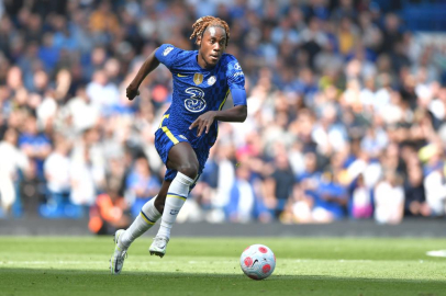 Sakatlanan Livramento'un yerine Chalobah kadroda
