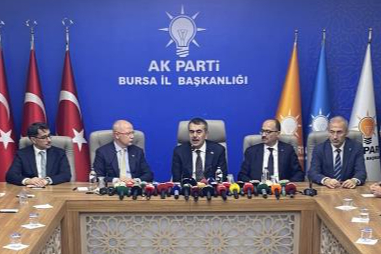 Bakan Tekin: Bursa'da öğretmen ve derslik sayısı 2,5 kat arttı
