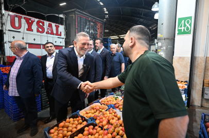 BTSO Başkanı İbrahim Burkay’dan Bursa Kent Hali’ne ziyaret