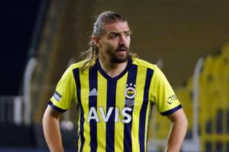 Caner Erkin, profesyonel futbol kariyerini noktaladı