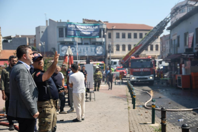 Büyükşehir'den Kayhan'daki yangına hızlı müdahale