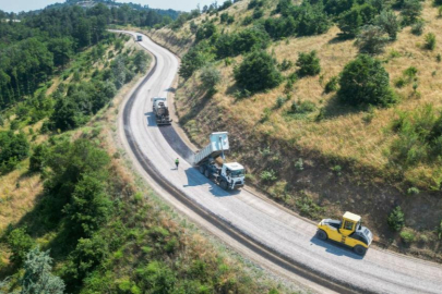 Büyükşehir ile Orhaneli'nin yolları yenileniyor