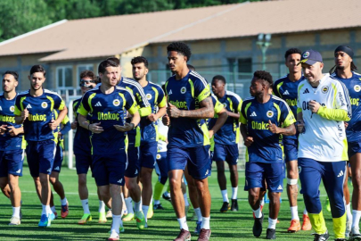 Fenerbahçe'de kadro, Avusturya kampında şekillenecek