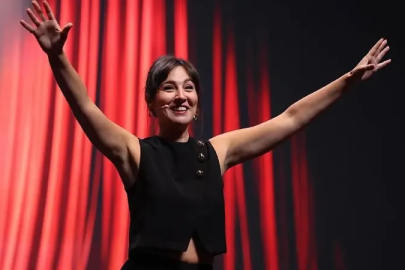 Komedyen Tuba Ulu yeniden hakim karşısına çıktı