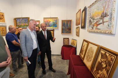 Kılıçoğlu’nun sergisi İnegöl Kent Müzesi’nde açıldı