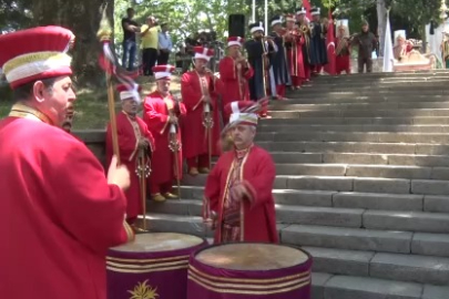 Yıldırım’da Sultan Çelebi Mehmed dualarla anıldı