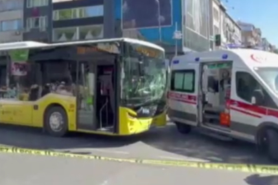 İETT otobüsü ile ambulans çarpıştı: 3 yaralı