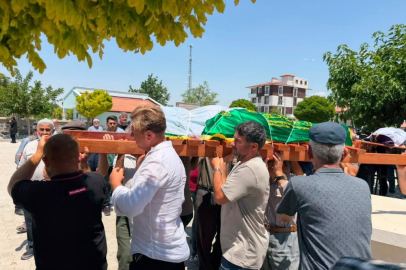 Cinayete kurban giden anne ve kızına acı veda