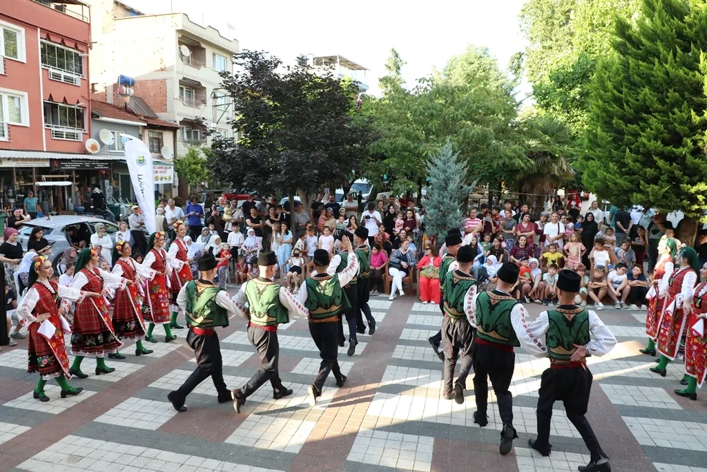Festivalin ikinci gününde İnegöl farklı kültürlerle renklendi