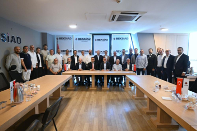 Başkan İbrahim Burkay BEKSİAD üyeleriyle bir araya geldi