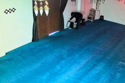 Bursa'da yardım kutusundaki 100 bin lirayı çaldı