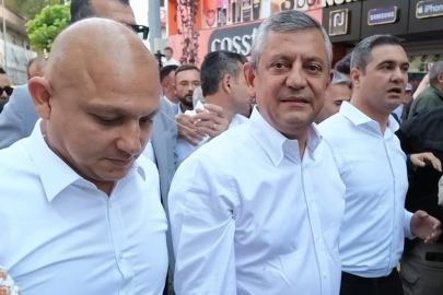 Özgür Özel'den yeni parti sinyali