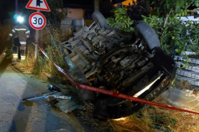 Bursa'da kontrolden çıkan cip takla attı: 2 yaralı