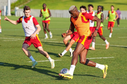 Galatasaray, günü çift antrenmanla tamamladı