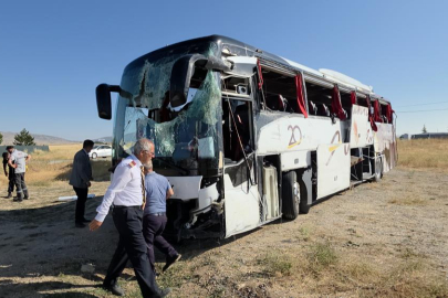 Kütahya-Afyonkarahisar kara yolunda korkunç kaza: 31 yaralı