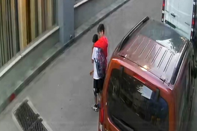 Buras'da akran zorbalığı kamerada