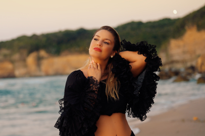 Zeynep Avcı'dan 'Ders Olsun'a yepyeni yorum