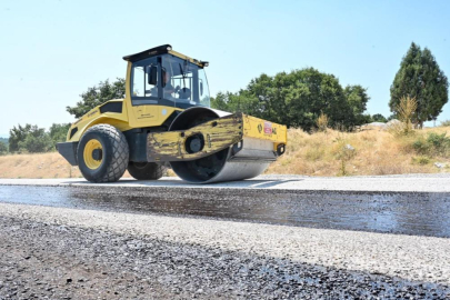 Büyükşehir Harmancık'ta da yolları yeniliyor