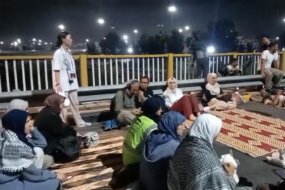 Filistin konvoyu Irak sınırında durduruldu