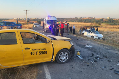 Manyas'ta trafik kazası: 6 yaralı