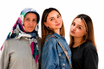 Sel sularına kapılan anne ile iki kızı toprağa verildi