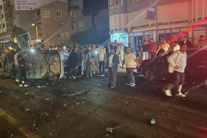 Bursa'da feci kaza: 1’i ağır 5 yaralı