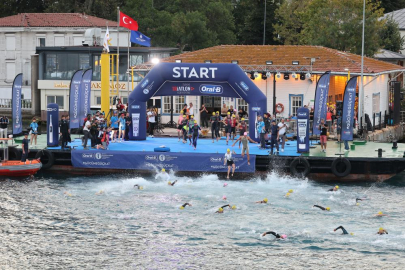 Dünyanın tek kıtalararası triatlon heyecanı İstanbul'da yaşandı