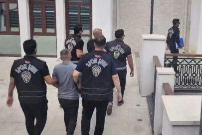 Yüksek fiyattan bilet satan 3 karaborsacı yakalandı