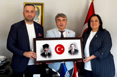 AK Parti Nilüfer’den Çamlıca Mahallesi’ne ziyaret