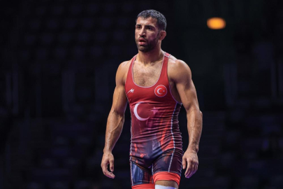 Murat Fırat'tan bronz madalya