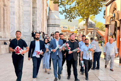Bursa'da Ak Partili gençlerden anlamlı program