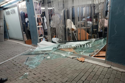 Bursa’da dehşet anları! Dükkana daldı, kaçtı