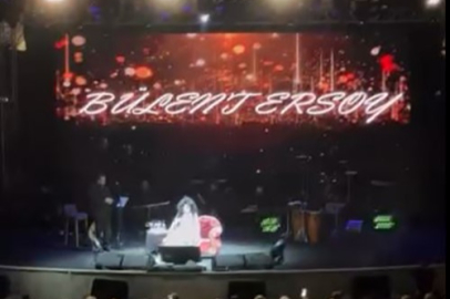 Kuşadası AVM'de sahne alan Bülent Ersoy'dan ağza alınmayacak küfürler