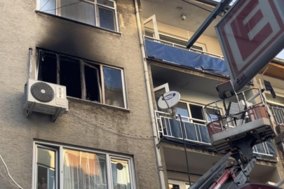 Bursa’da korkutan yangın...Mahalleli sokağa döküldü