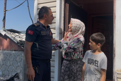 Bursa'da hastalığını unutan 65 yaşındaki Hanife Teyze, alevlerin önüne tek başına geçti.