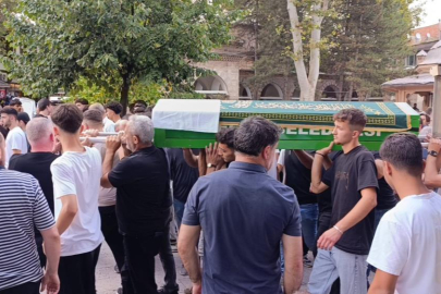Üniversite hayali yarım kaldı: Arkadaşları tabutunu omuzladı