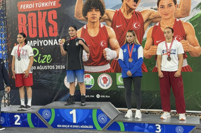 Büyükşehir Belediyesporlu boksçulardan önemli başarı