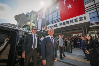 YENİ Lideri Özel: YENİ Parti'yi millet kurdu