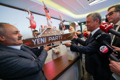 YENİ Parti Lideri Özel: Yeni bir başlangıç çok heyecanlıyız