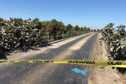 Çeltikçi köprüsü ortadan ikiye ayrıldı