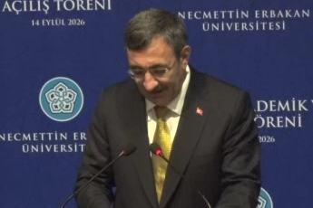 Cevdet Yılmaz: Sosyal medya aslında asosyal medya